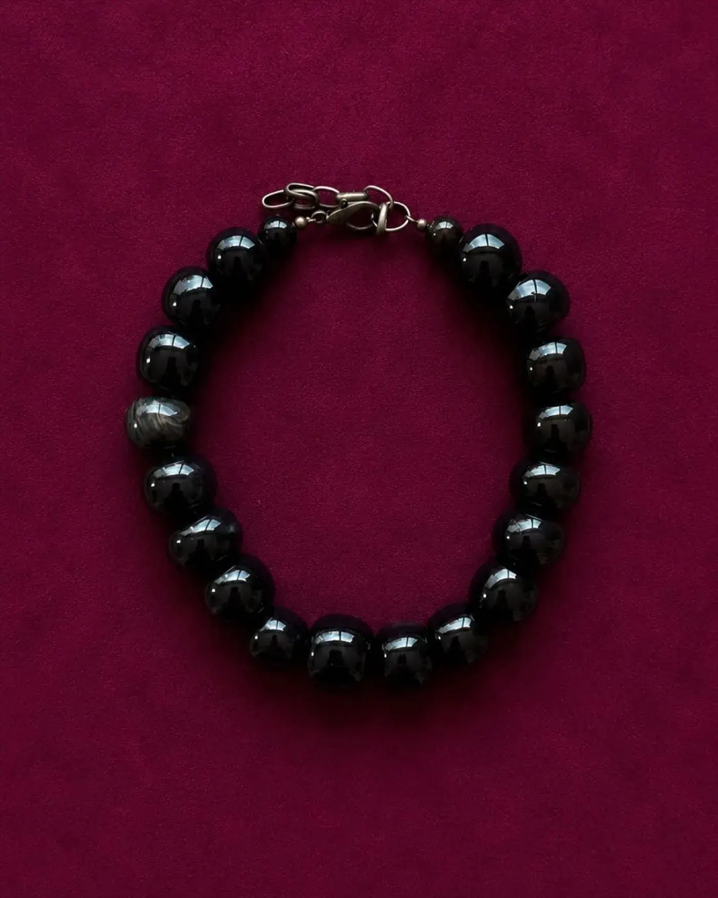Umbra · Obsidio